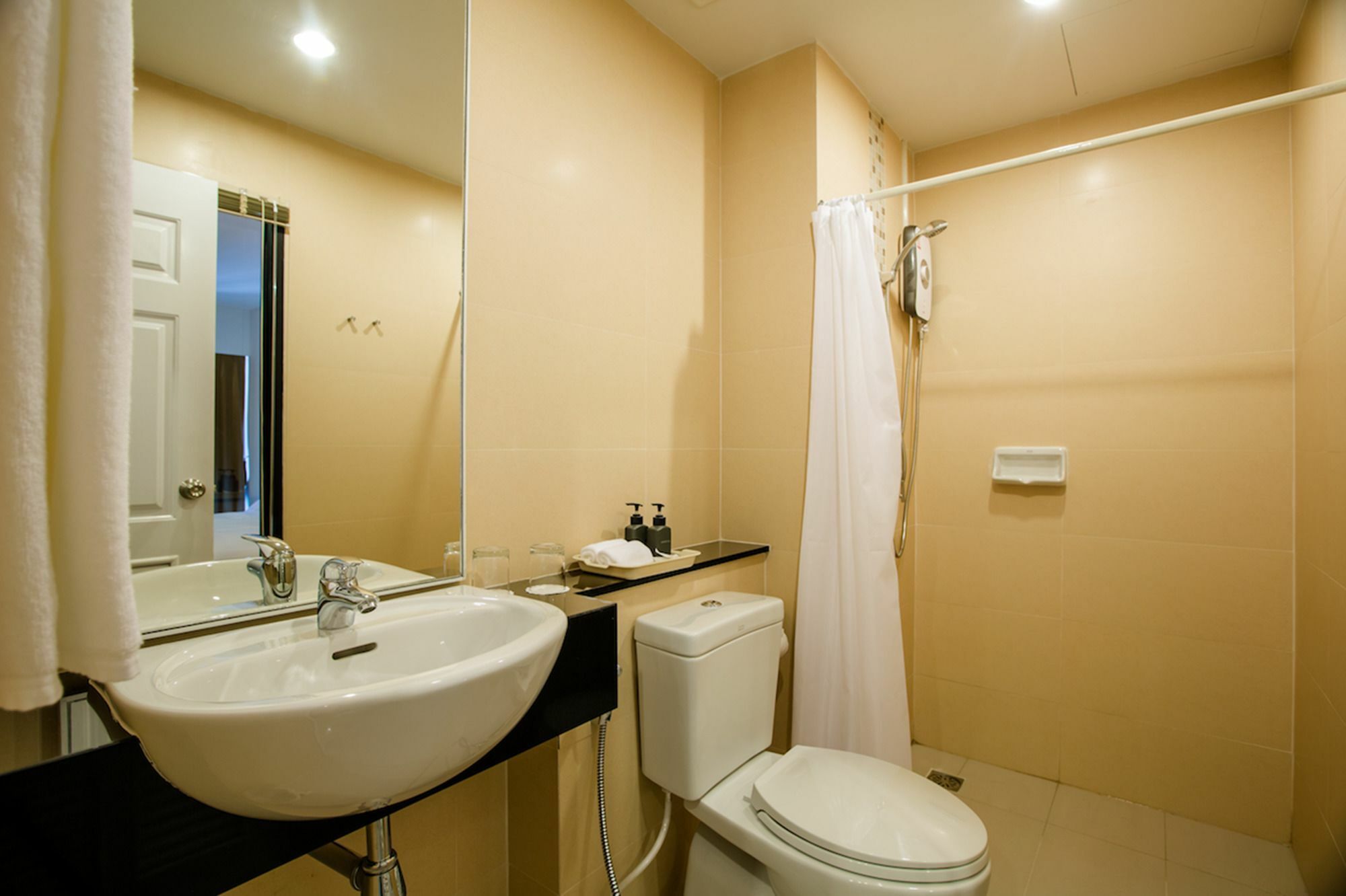Naka Residence Phuket Luaran gambar